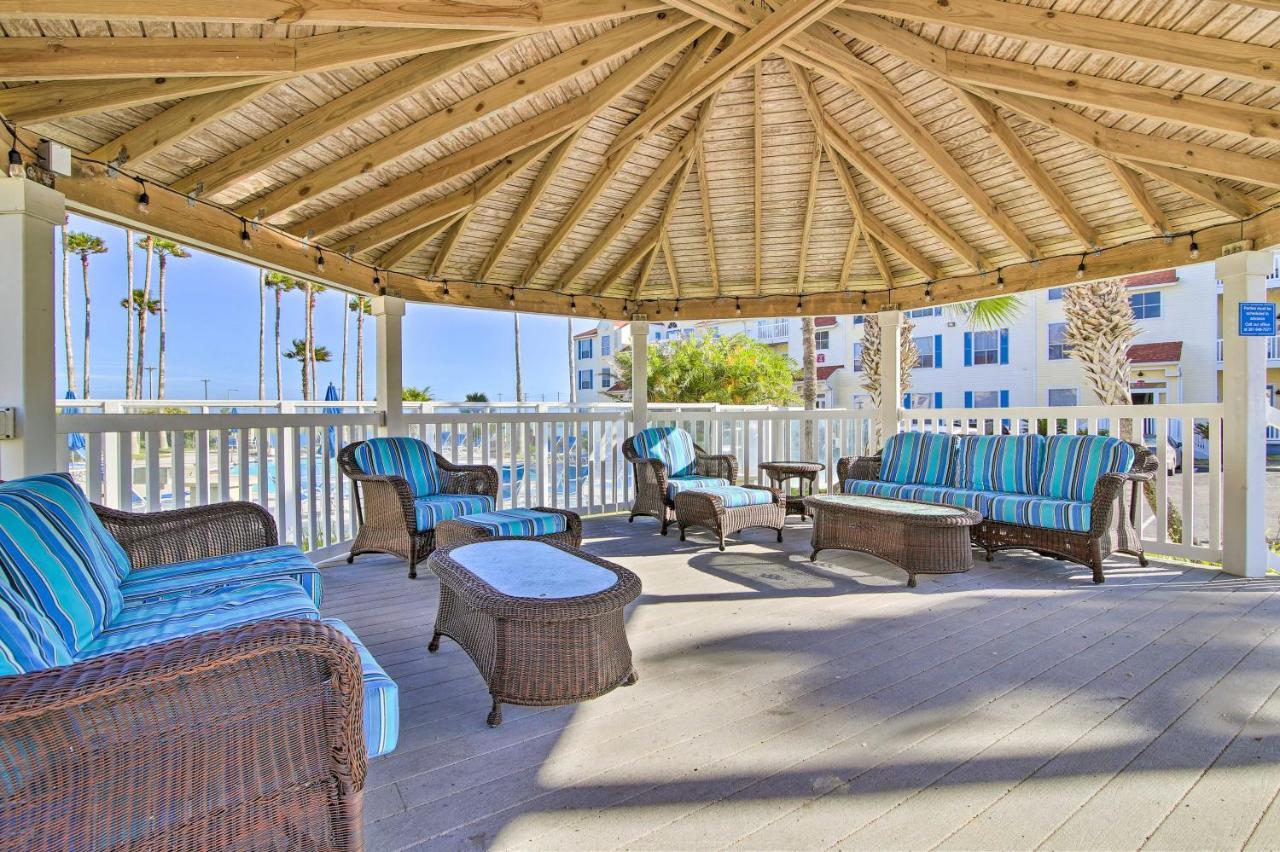 Corpus Christi Resort Condo - Walk To Beach! Exterior photo